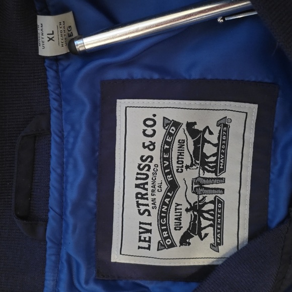 LEVIS BRAND MEN'S NAVY BLUE NYLON FRONT ZIPPERED JACKET SIZE XL - Picture 6 of 16